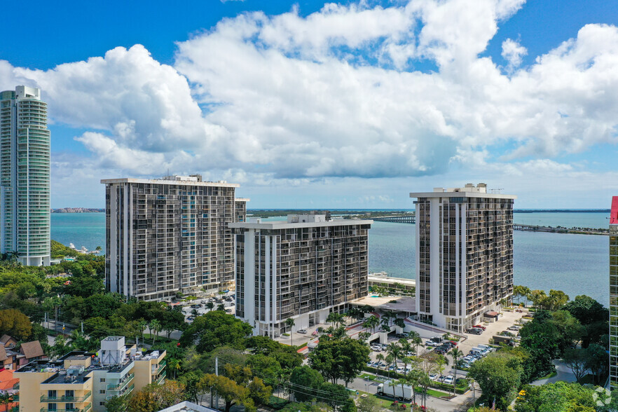 1901-1925 Brickell Ave, Miami, FL en alquiler - Vista aérea - Imagen 3 de 3