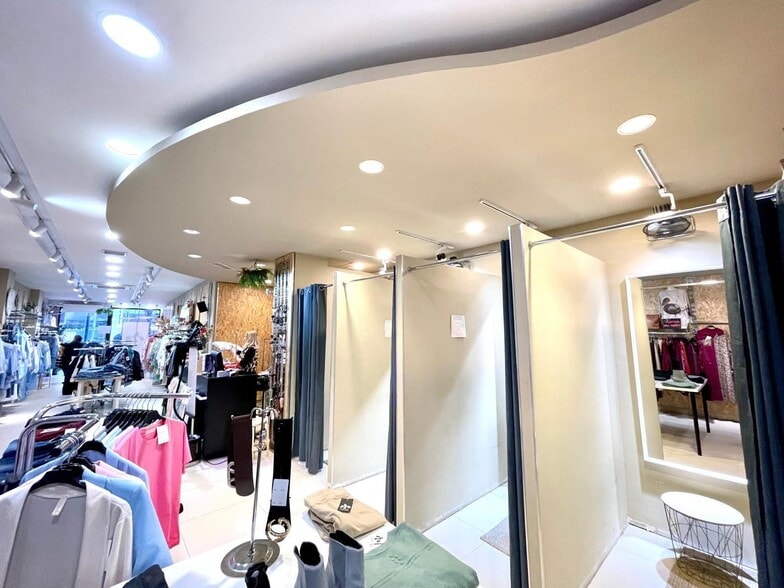 Local en Alicante, Alicante en alquiler - Foto del edificio - Imagen 3 de 3