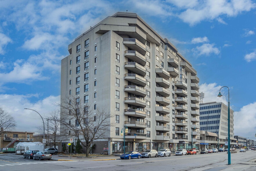 6058-6066 Rue Jean-Talon E, Montréal, QC en alquiler - Foto del edificio - Imagen 2 de 13