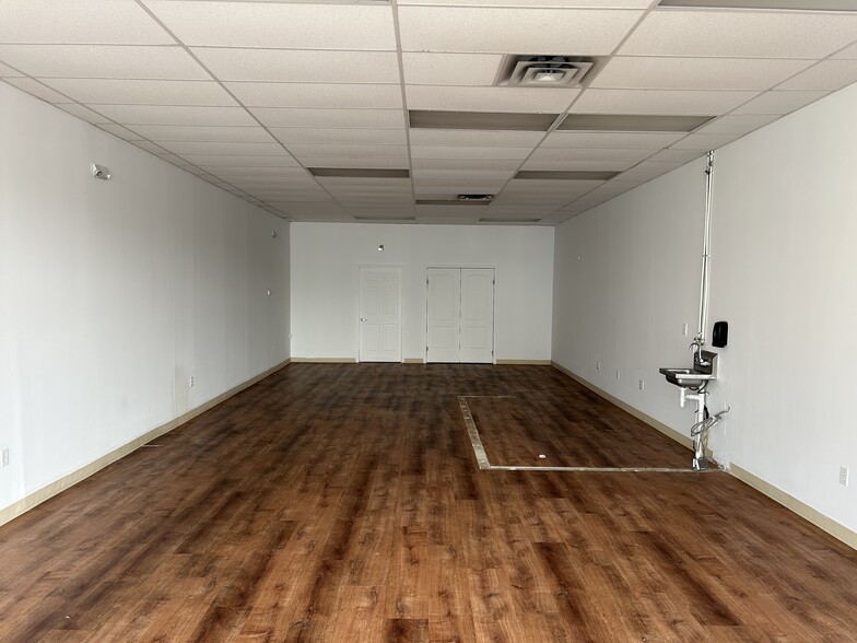 73-75 Main St, Norwalk, CT en alquiler - Foto del interior - Imagen 2 de 12