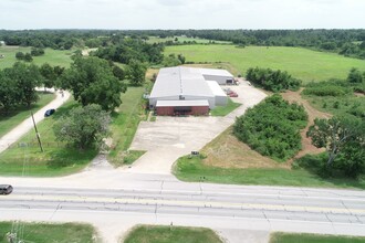 21973 Highway 105, Montgomery, TX en venta Foto del edificio- Imagen 2 de 7