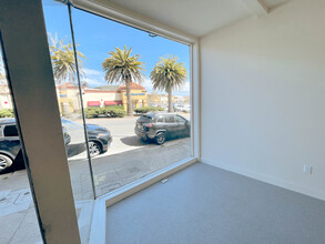 6844 Mission St, Daly City, CA en venta Foto del interior- Imagen 1 de 9