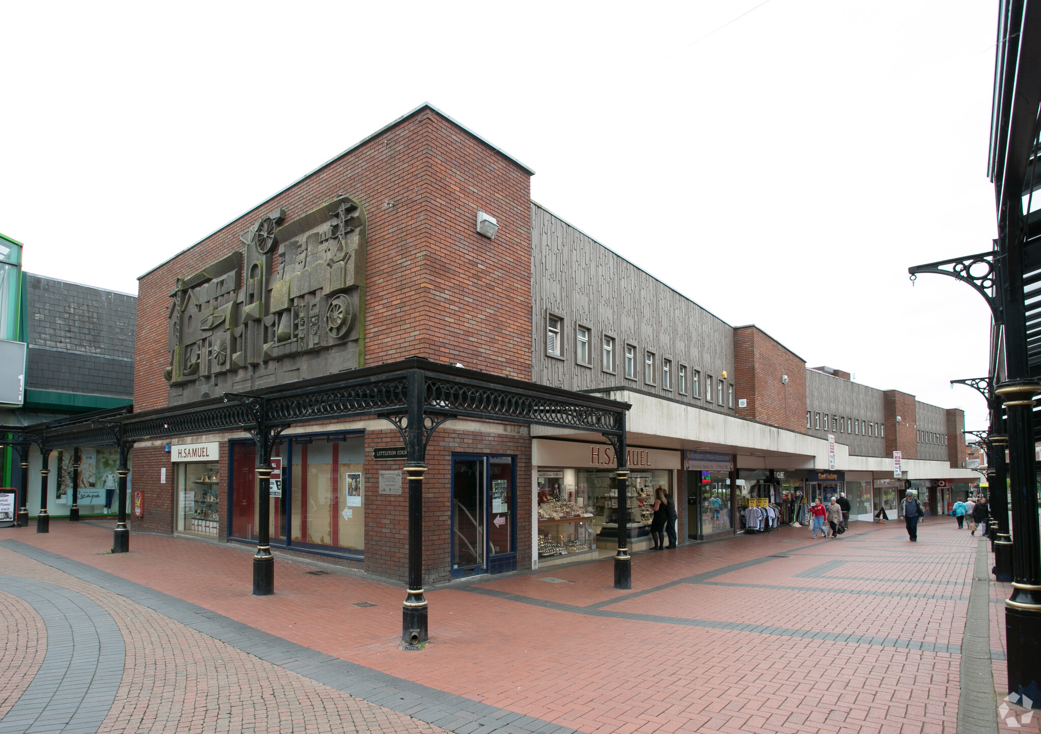 4-16 Market Hall St, Cannock en alquiler Foto principal- Imagen 1 de 4