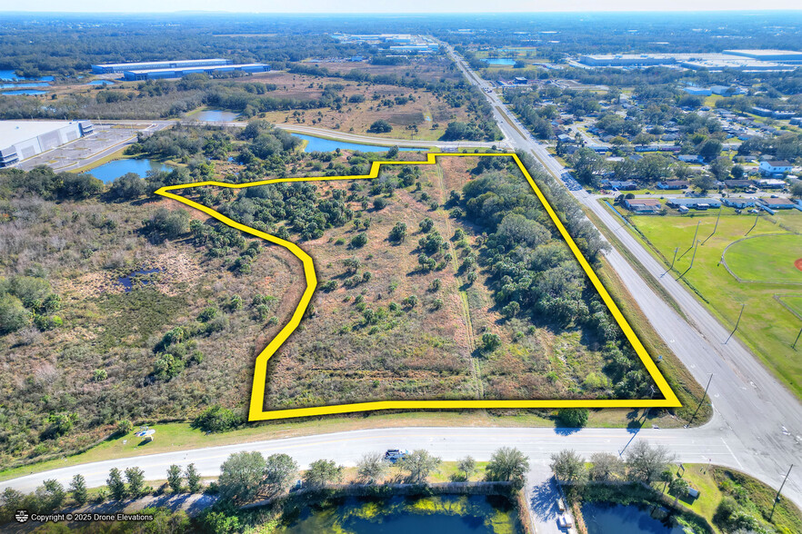 674 S Park Road, Plant City, FL en venta - Foto del edificio - Imagen 2 de 4