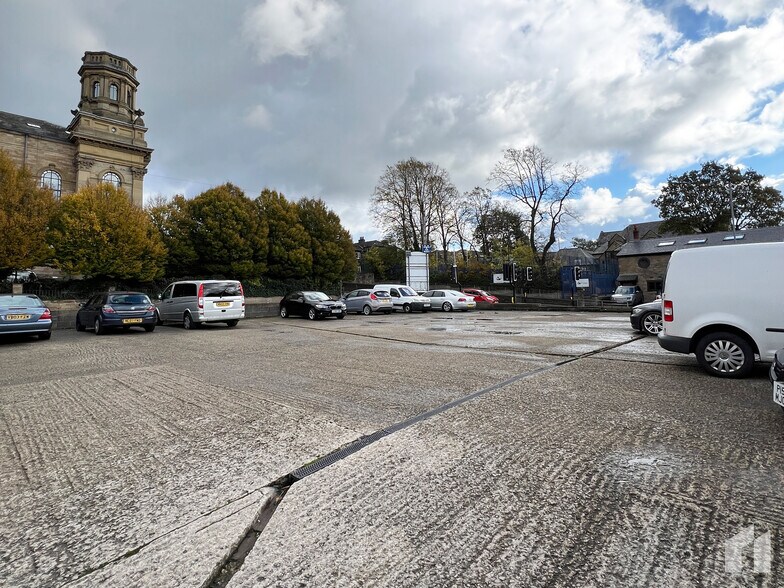 2 Commercial st, Heckmondwike en alquiler - Foto del edificio - Imagen 3 de 6