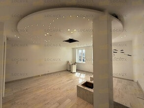 Local en SAINT-OUEN-L'AUMONE en venta Foto del interior- Imagen 2 de 9