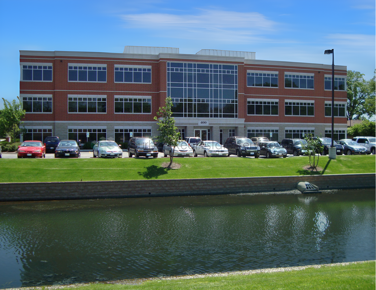 400 S County Farm Rd, Wheaton, IL en alquiler - Foto del edificio - Imagen 1 de 6