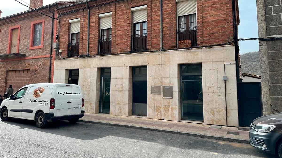 Local en Cistierna, León en venta Foto principal- Imagen 1 de 14