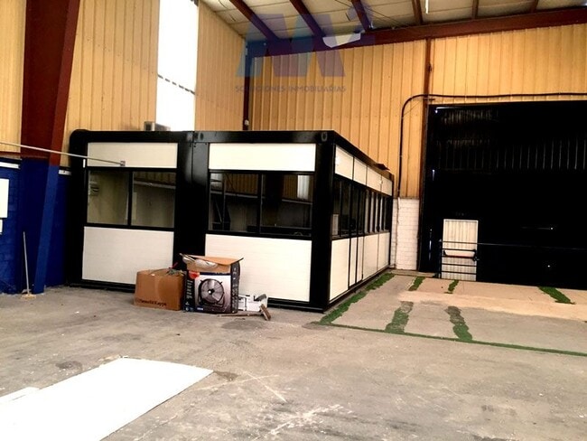 Más detalles de Carretera Andalucía, Ocaña - Nave en venta