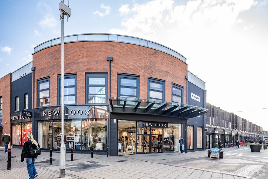 Town Sq, Sale en alquiler - Foto del edificio - Imagen 3 de 4