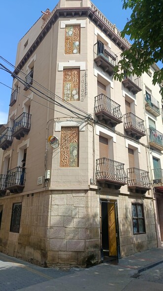 Edificio residencial en Caspe, Zaragoza en venta - Foto del edificio - Imagen 3 de 24