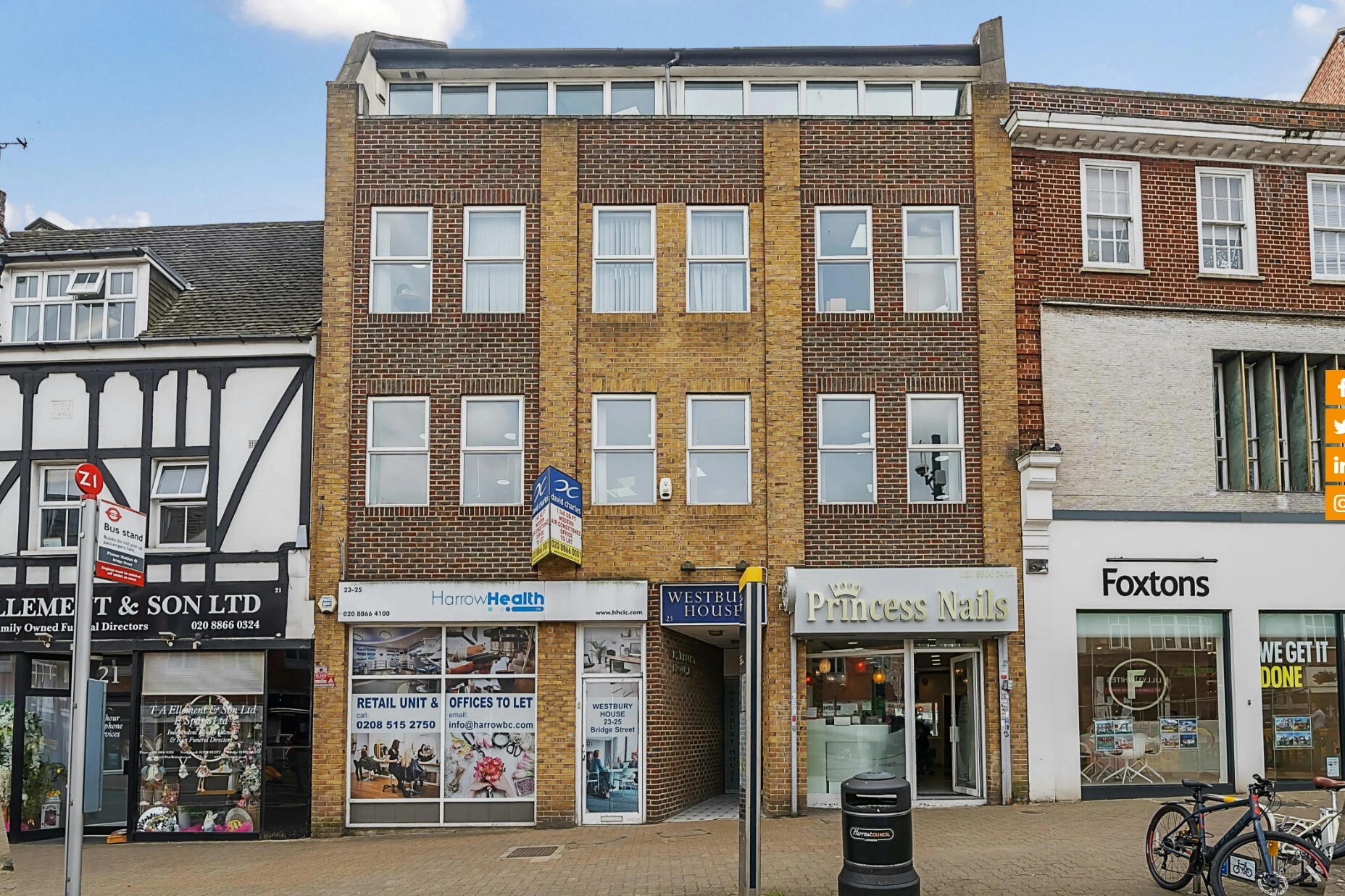 23-25 Bridge St, Pinner en venta Foto del edificio- Imagen 1 de 19