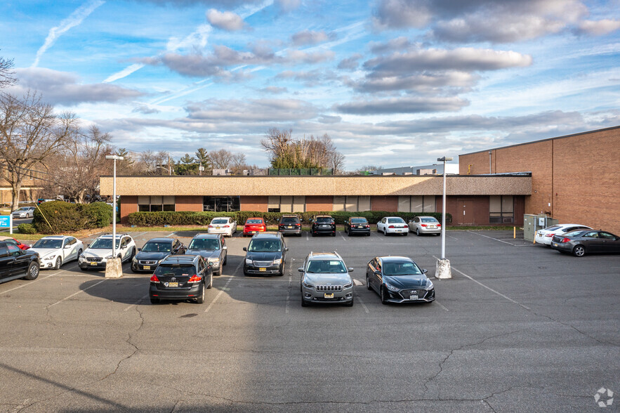 16 Bleeker St, Millburn, NJ en alquiler - Foto del edificio - Imagen 3 de 16