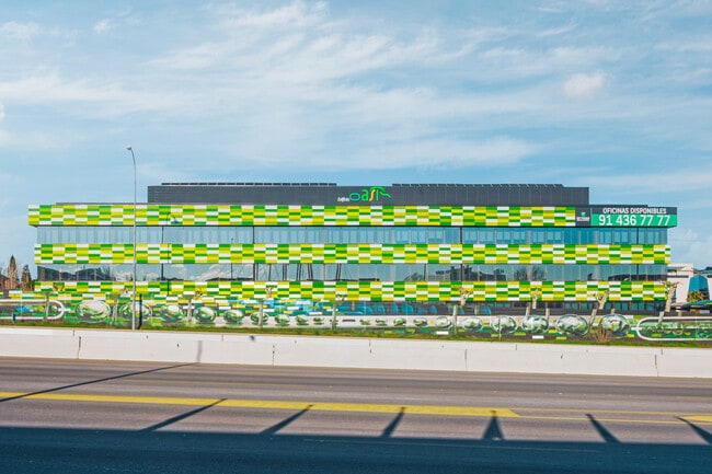 Más detalles de Calle de Basauri, 17, Madrid - Oficina en alquiler