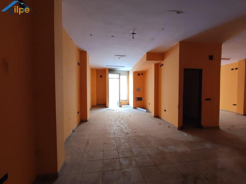 Local en El Viso del Alcor, Sevilla en venta - Foto del edificio - Imagen 2 de 12