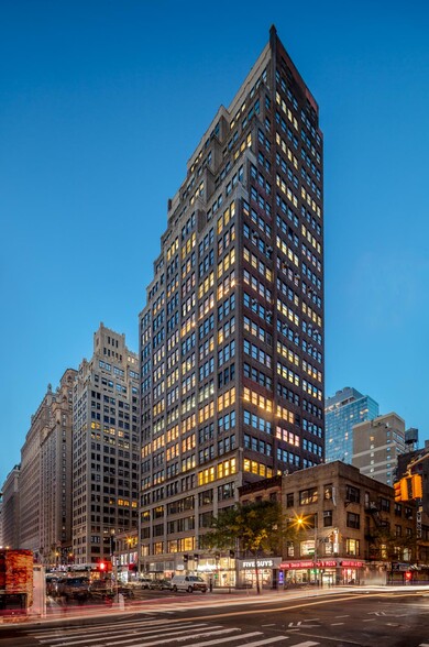 345 Seventh Ave, New York, NY en alquiler - Foto del edificio - Imagen 1 de 14