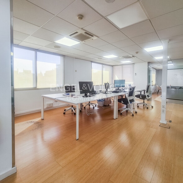 Oficina en Barcelona, Barcelona en alquiler - Foto del interior - Imagen 2 de 2