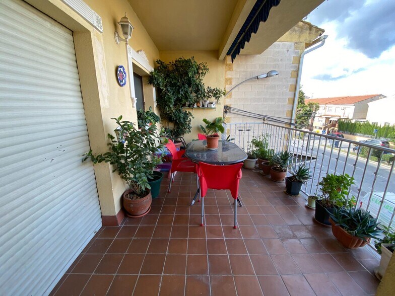 Calle Circunvalación, 4, Atarfe, Granada en venta - Foto del edificio - Imagen 2 de 16