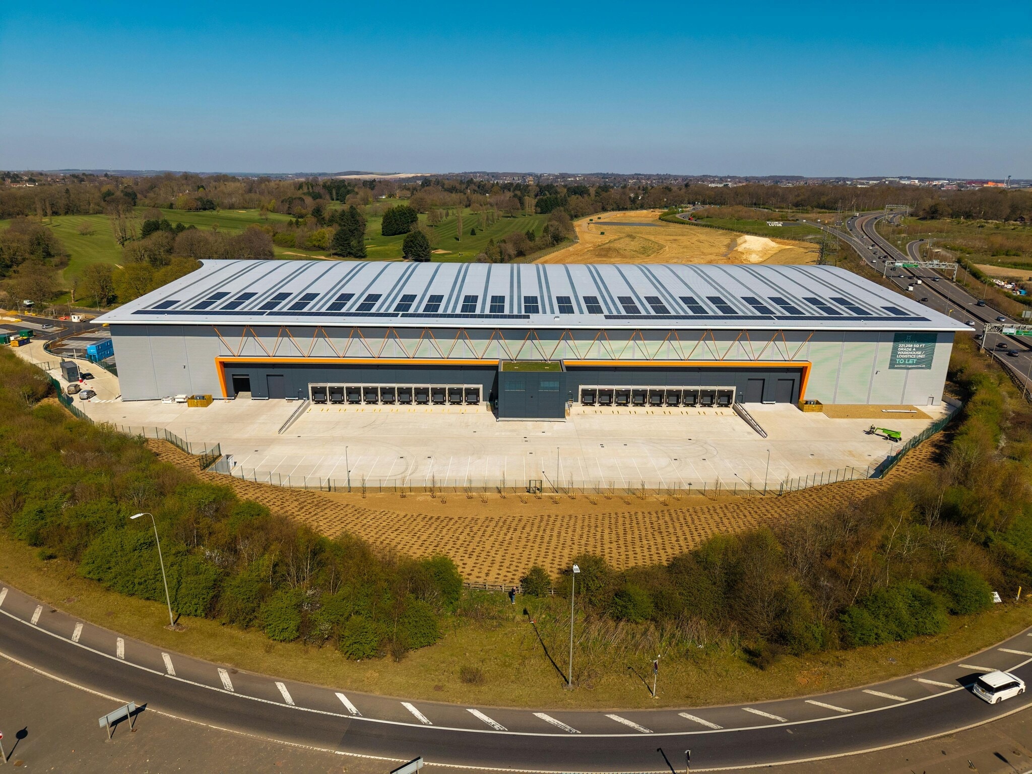 Newlands Rd, Slip End en alquiler Foto del edificio- Imagen 1 de 19