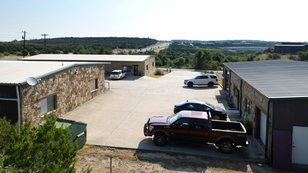 120-2 Frog Pond Ln, Dripping Springs, TX en venta - Foto del edificio - Imagen 3 de 5