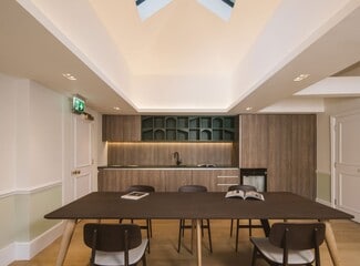 Más detalles de 3 Cavendish Sq, London - Oficina en alquiler