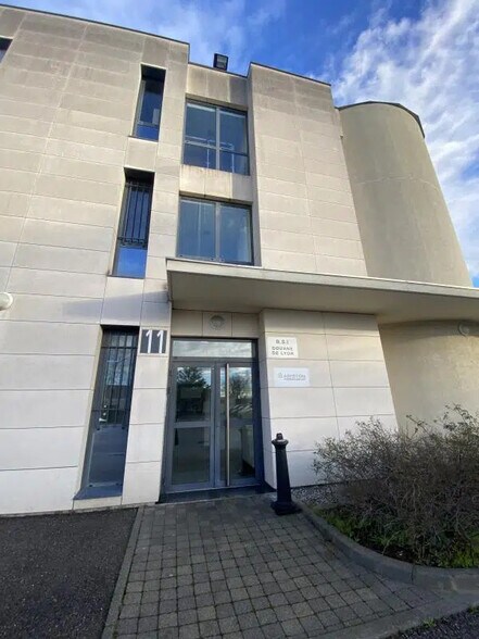 62 Avenue Du Progrès, Chassieu en alquiler - Foto del edificio - Imagen 1 de 6