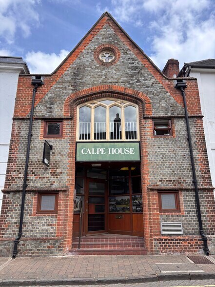 St Thomas St, Winchester en alquiler - Foto del edificio - Imagen 2 de 2
