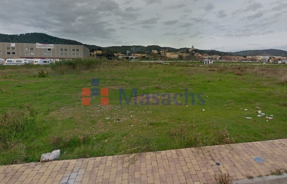 Terreno en Mont-ras, Gerona en venta - Foto del edificio - Imagen 3 de 7
