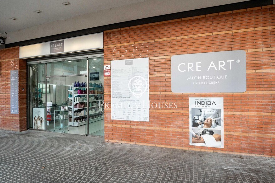 Edificio residencial en Vilanova i la Geltrú, Barcelona en venta - Foto del edificio - Imagen 2 de 5