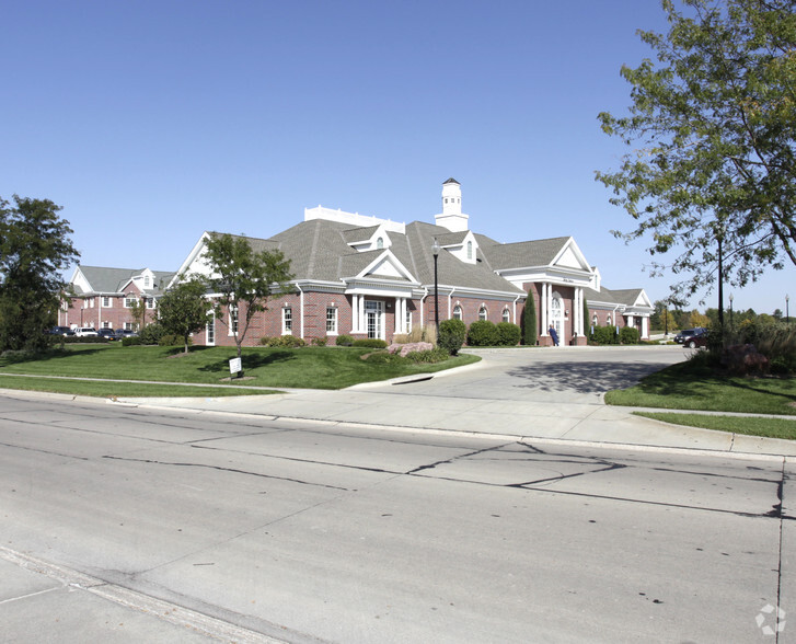 3401 Plantation Dr, Lincoln, NE en alquiler - Foto del edificio - Imagen 3 de 3