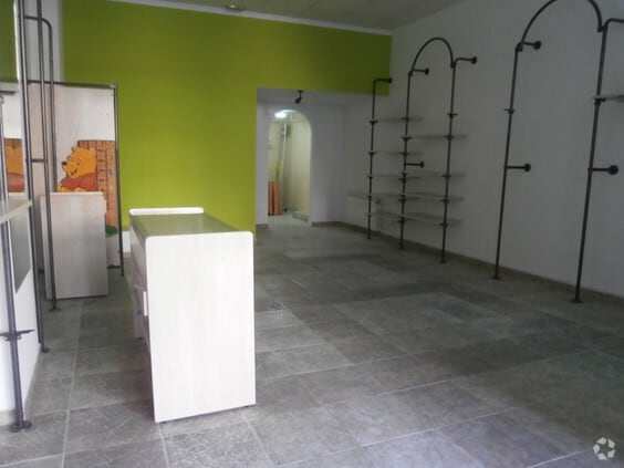 Ávila, AVI 05002 - Unidad Puerta 19, Esc. 1 -  - Foto del interior - Image 2 of 6