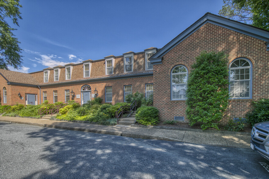 1318 Jamestown Rd, Williamsburg, VA en venta - Foto del edificio - Imagen 2 de 15