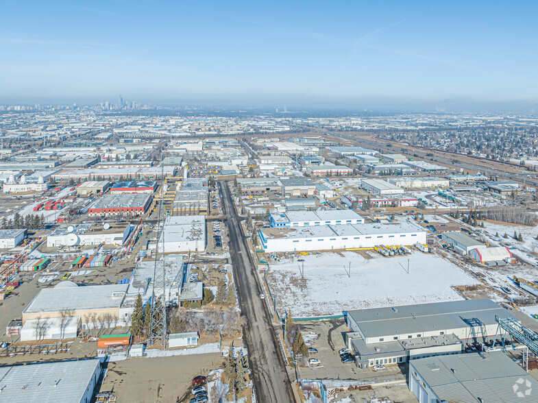 3603 93 St, Edmonton, AB en alquiler - Foto del edificio - Imagen 2 de 5