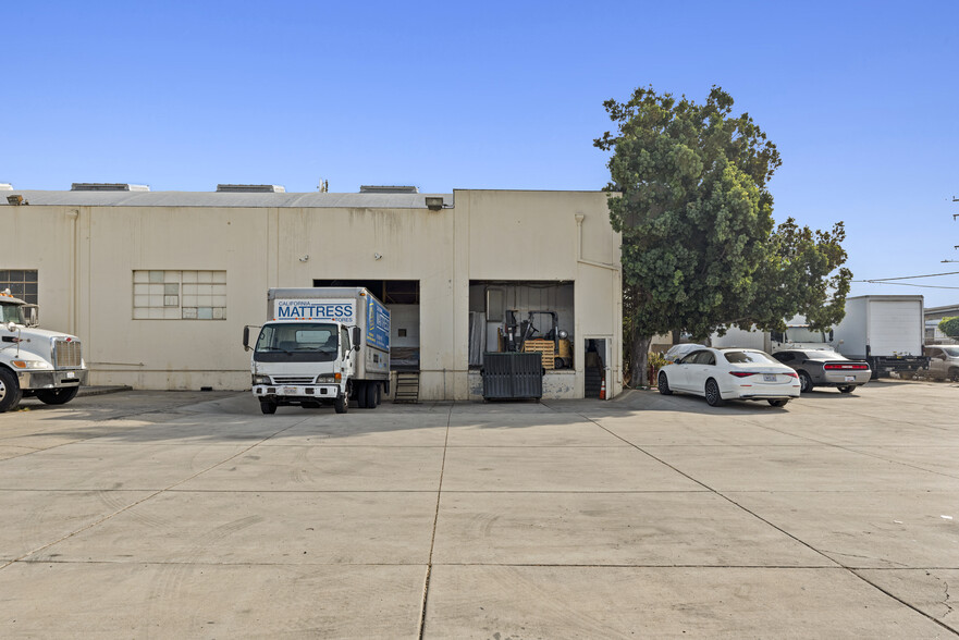 6455 Canning St, Commerce, CA en venta - Foto del edificio - Imagen 2 de 3