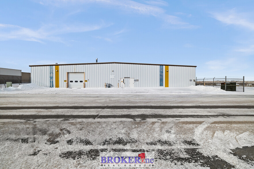 300 N Walsh Dr, Casper, WY en alquiler - Foto principal - Imagen 1 de 22