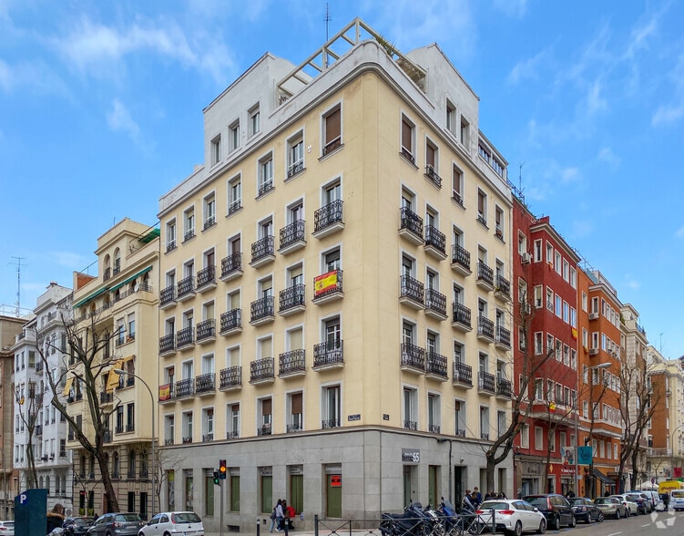 Calle de Ferraz, 65, Madrid, Madrid en venta - Foto del edificio - Imagen 3 de 3
