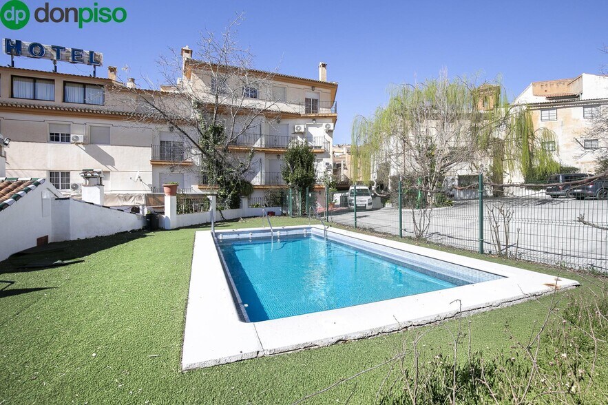 Local en Güéjar Sierra en venta - Foto del edificio - Imagen 3 de 49