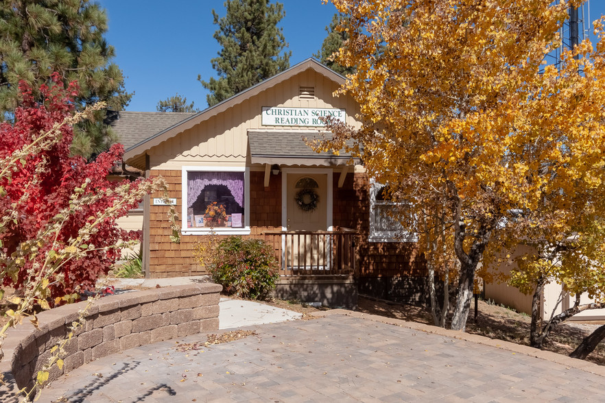 547 Cottage Ln, Big Bear Lake, CA en venta - Otros - Imagen 2 de 35