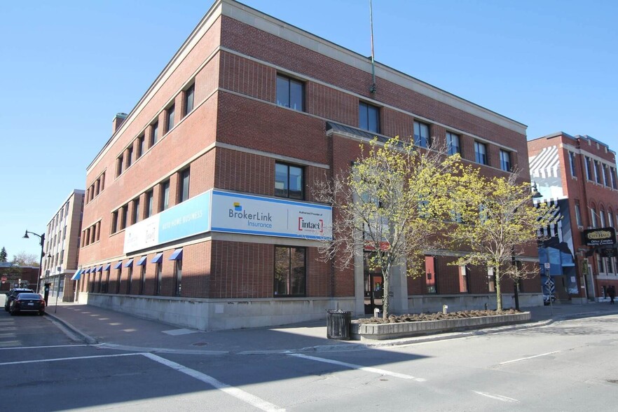 93 Cedar St, Sudbury, ON en venta - Foto del edificio - Imagen 1 de 41