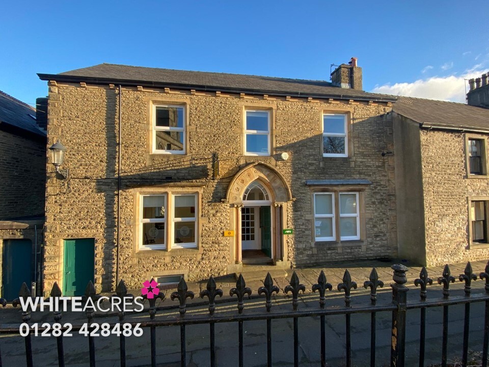 2 Church Brow, Clitheroe en venta Foto principal- Imagen 1 de 11