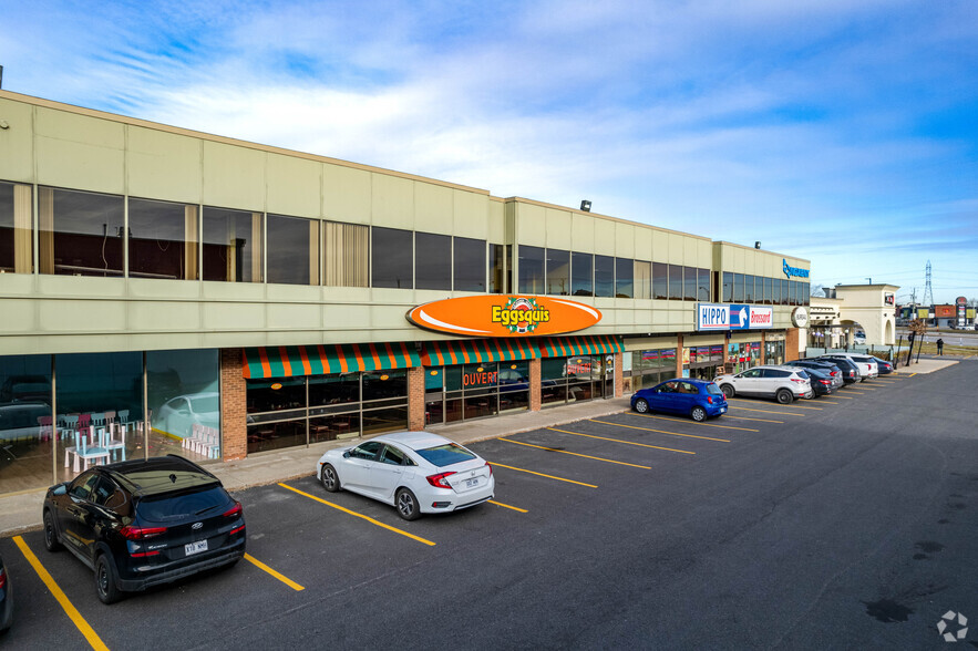 6400 Boul Taschereau, Brossard, QC en alquiler - Foto del edificio - Imagen 3 de 16