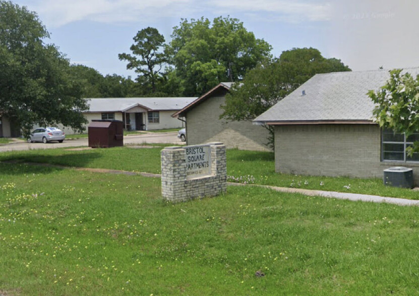 510 E Hayes St, Savoy, TX en venta - Foto principal - Imagen 1 de 1