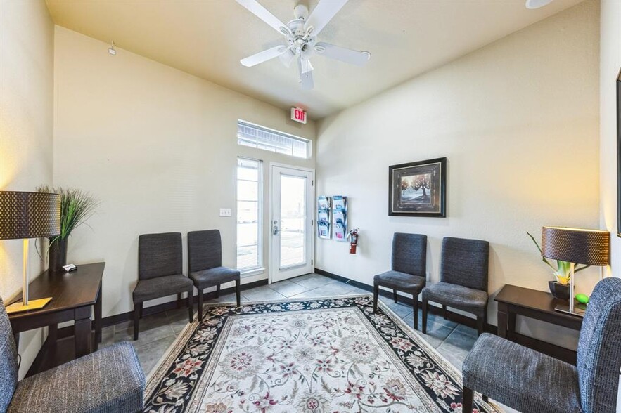 1311 Chisholm Trl, Round Rock, TX en venta - Foto del edificio - Imagen 3 de 6