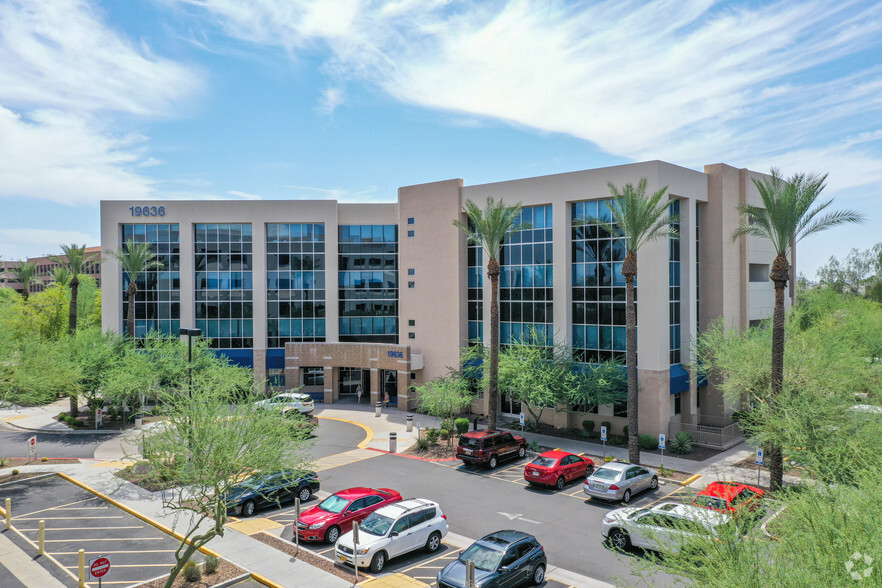 19636 N 27th Ave, Phoenix, AZ en alquiler - Foto del edificio - Imagen 1 de 4