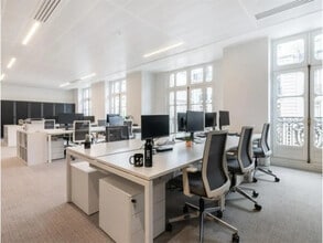 35 Rue La Boétie, Paris en alquiler Foto del edificio- Imagen 1 de 1