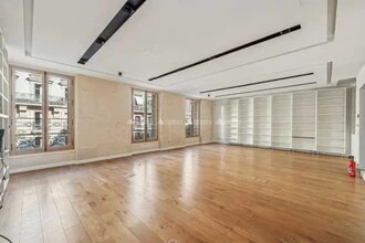 7 Square Du Roule, Paris en alquiler Foto del interior- Imagen 1 de 3