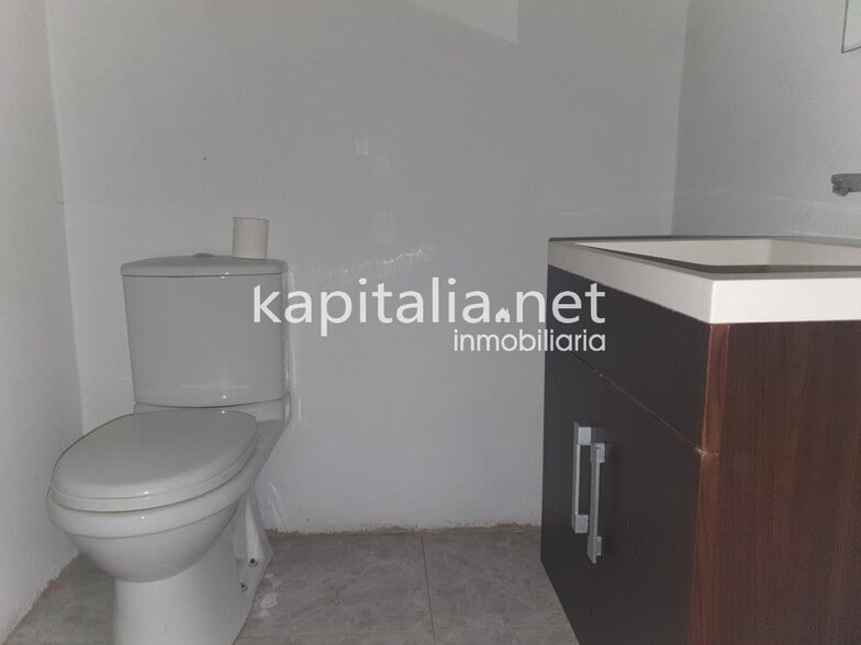 Local en Ontinyent, Valencia en venta - Foto del edificio - Imagen 3 de 4