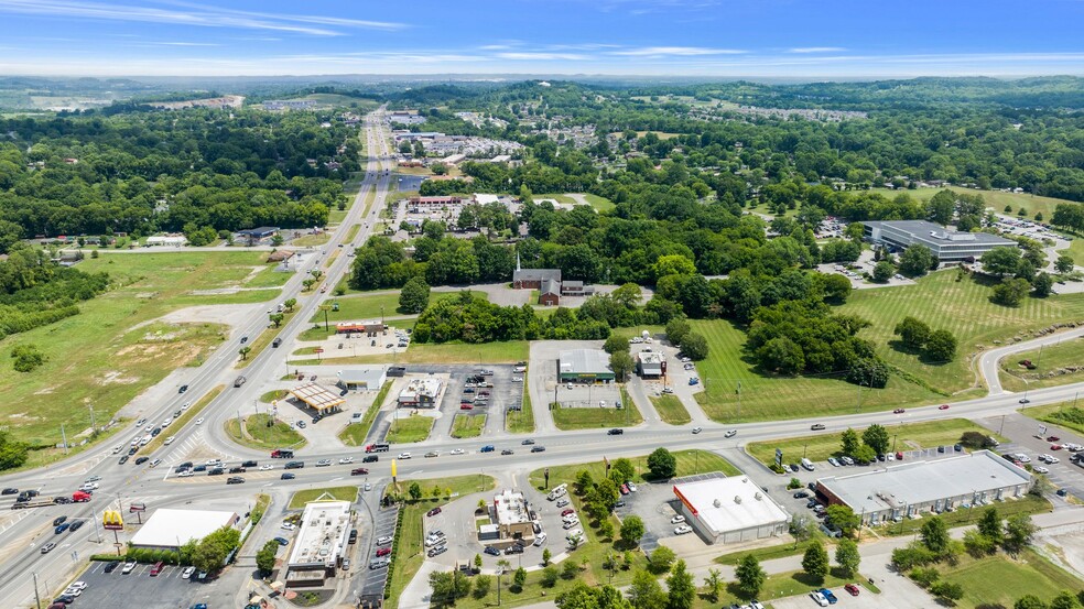 125 Bear Creek Pike, Columbia, TN en alquiler - Foto del edificio - Imagen 3 de 32