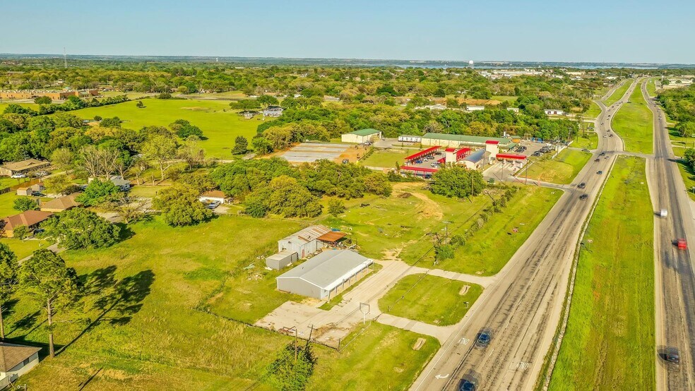 1360 Northwest Pky, Azle, TX en venta - Foto del edificio - Imagen 2 de 8