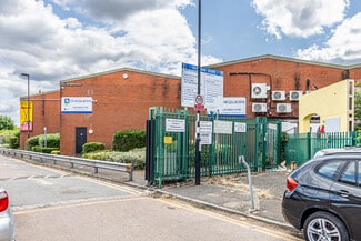 Más detalles de Tait Rd, Croydon - Nave en alquiler